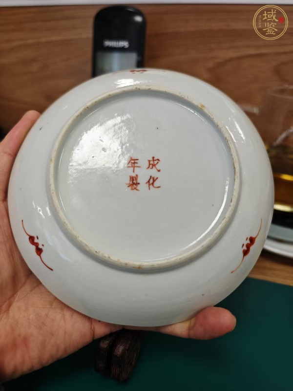 古玩陶瓷鶴鹿同春粉彩盤真品鑒賞圖