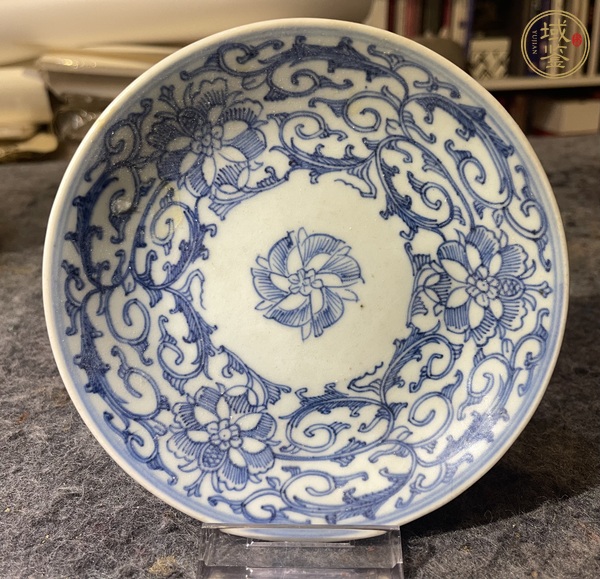 古玩清嘉慶纏枝花卉盤真品鑒賞圖