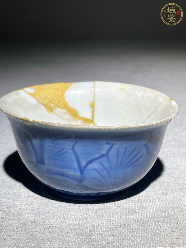 古玩陶瓷藍釉杯真品鑒賞圖