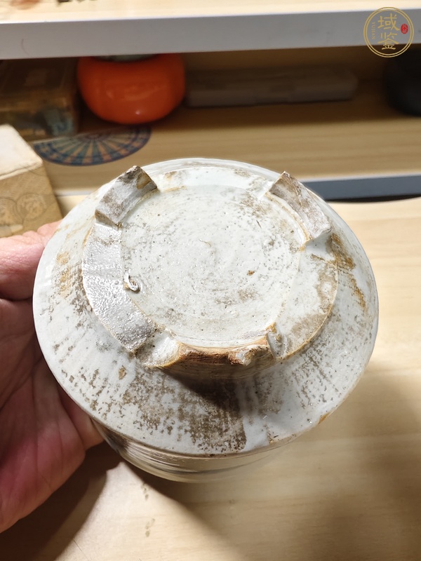 古玩陶瓷青花花卉紋香爐真品鑒賞圖