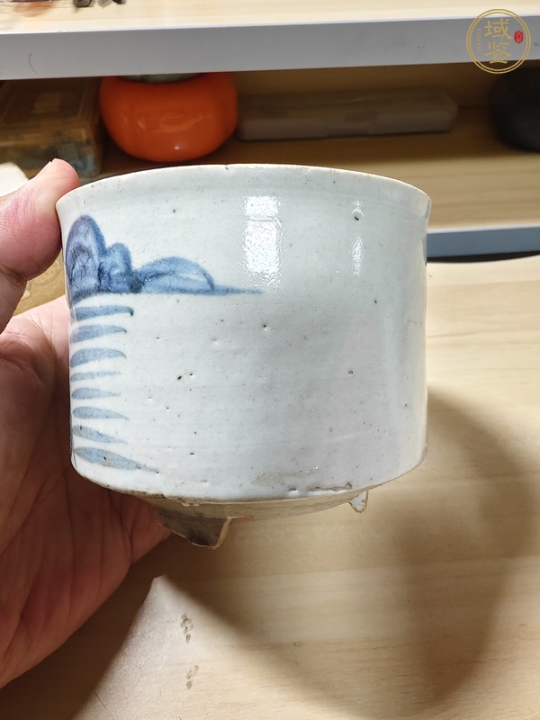 古玩陶瓷青花花卉紋香爐真品鑒賞圖