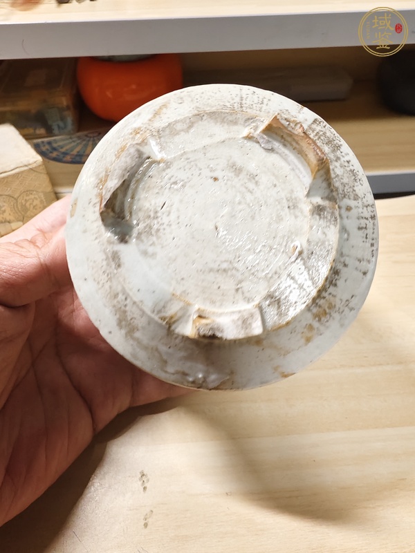古玩陶瓷青花花卉紋香爐真品鑒賞圖