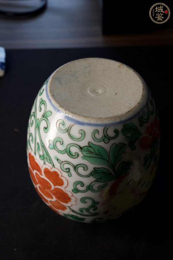 古玩陶瓷青花五彩罐真品鑒賞圖