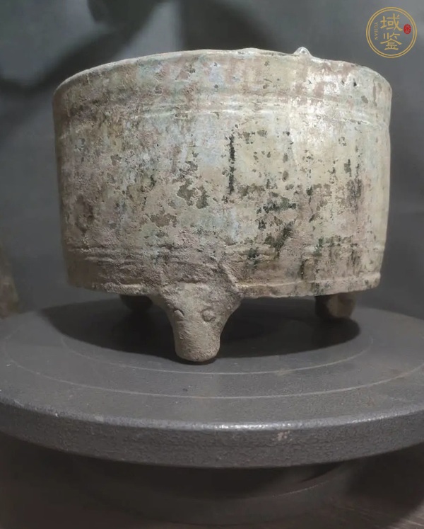 古玩陶瓷漢綠釉三足奩真品鑒賞圖