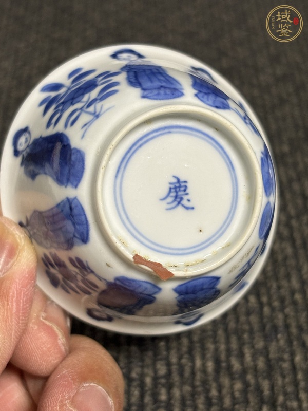 古玩陶瓷青花仕女人物紋杯碟真品鑒賞圖