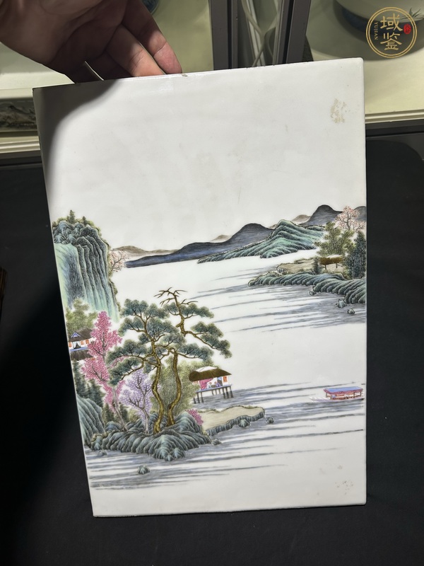 古玩陶瓷粉彩山水紋瓷板真品鑒賞圖