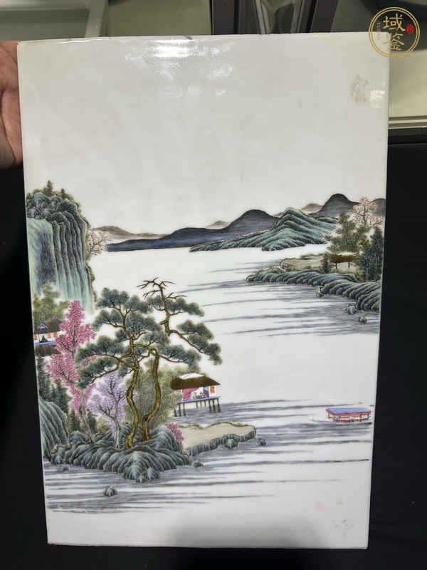 古玩陶瓷粉彩山水紋瓷板真品鑒賞圖