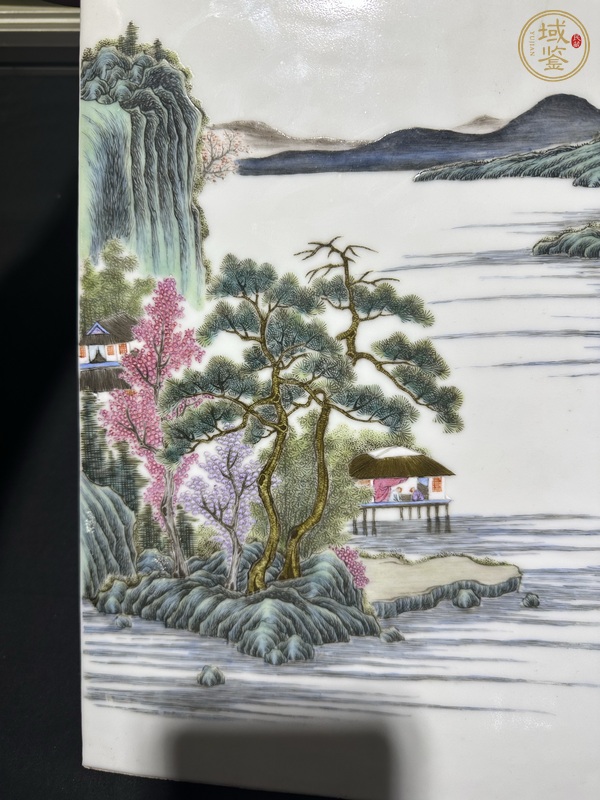 古玩陶瓷粉彩山水紋瓷板真品鑒賞圖