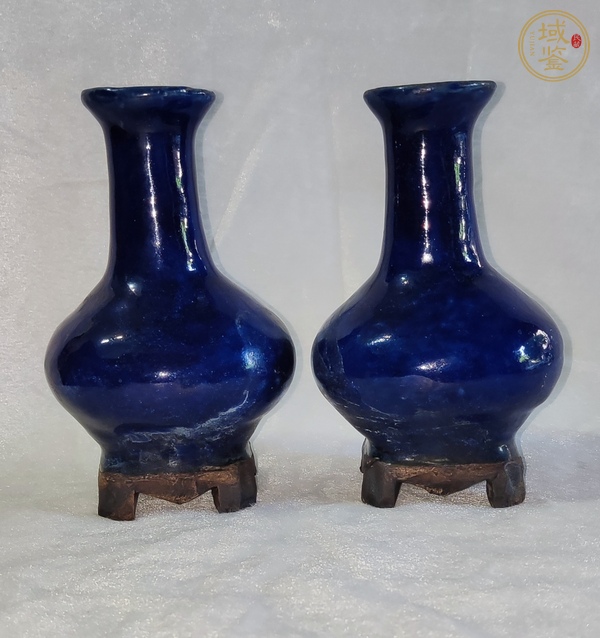 古玩陶瓷藍釉連坐瓶真品鑒賞圖