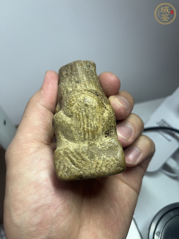 古玩陶瓷石雕獅子真品鑒賞圖