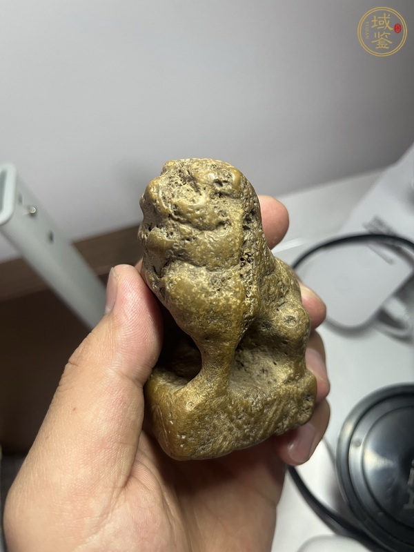 古玩陶瓷石雕獅子真品鑒賞圖