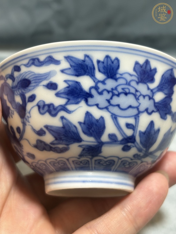 古玩陶瓷日本江戶青花獅子穿花圖碗真品鑒賞圖