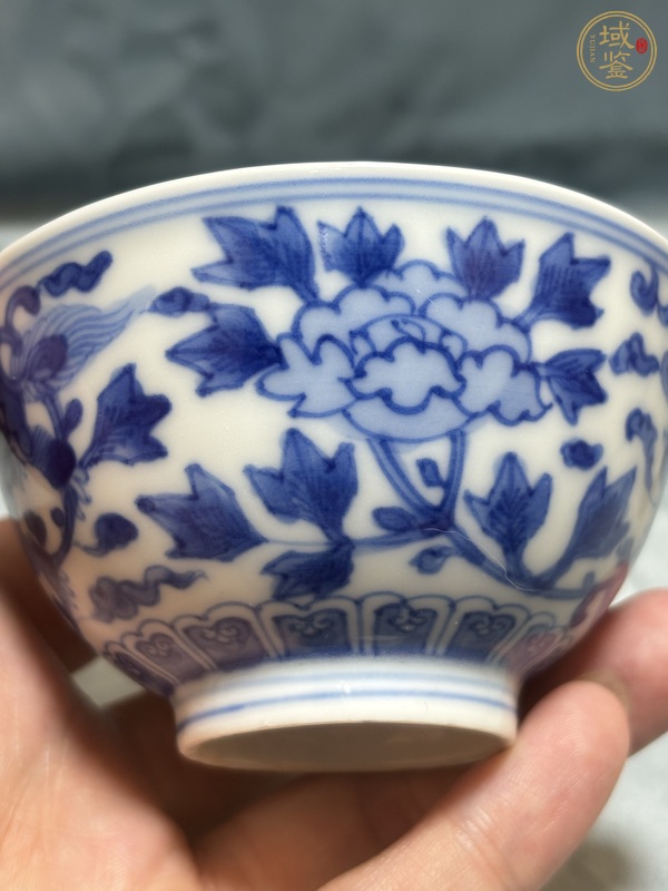 古玩陶瓷日本江戶青花獅子穿花圖碗真品鑒賞圖