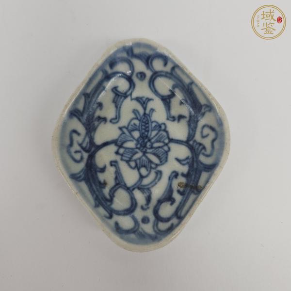 古玩陶瓷青花盤真品鑒賞圖