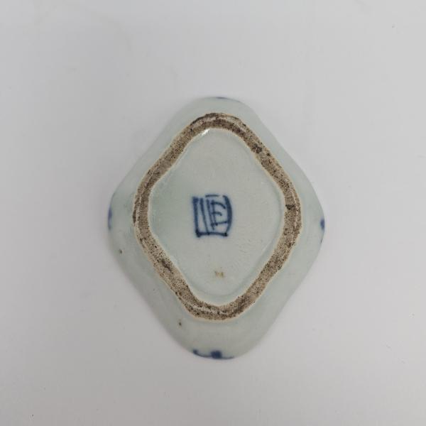 古玩陶瓷青花盤(pán)拍賣(mài)，當(dāng)前價(jià)格1600元