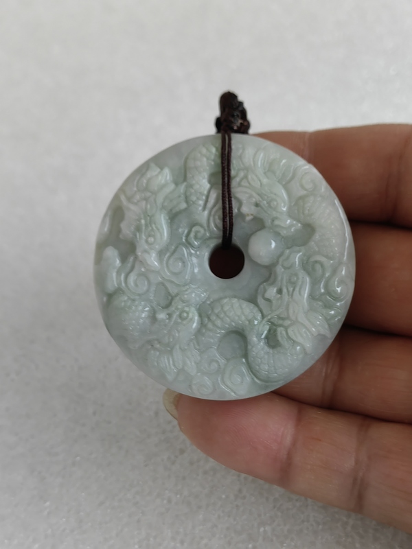古玩玉器天然翡翠雕“龍紋牌”拍賣，當(dāng)前價(jià)格456元