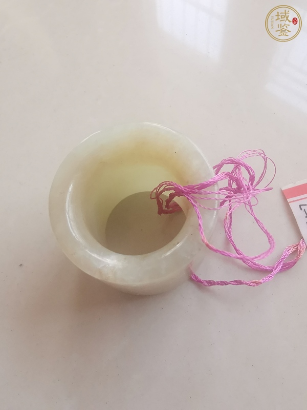 古玩玉器和田玉扳指真品鑒賞圖