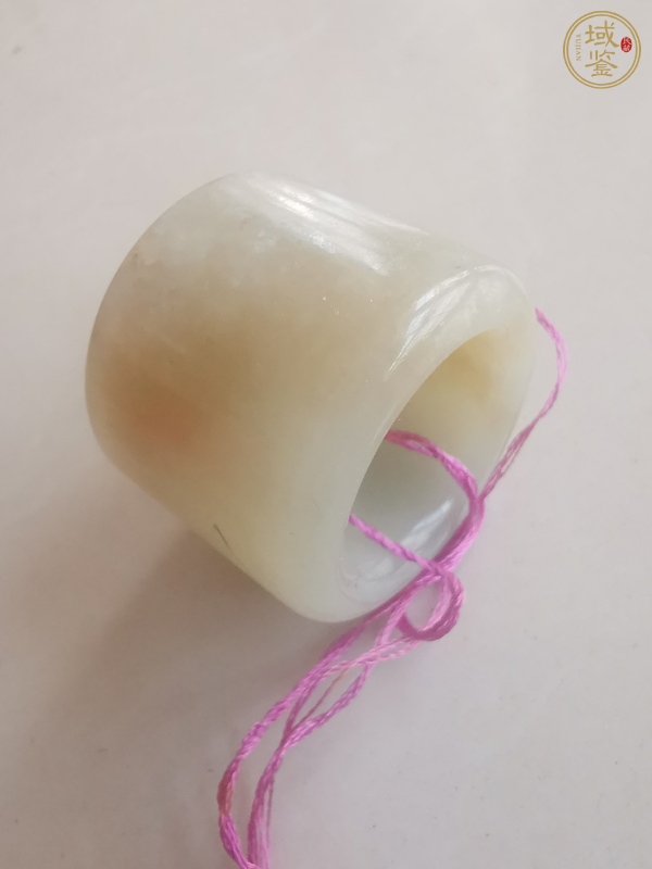 古玩玉器和田玉扳指真品鑒賞圖