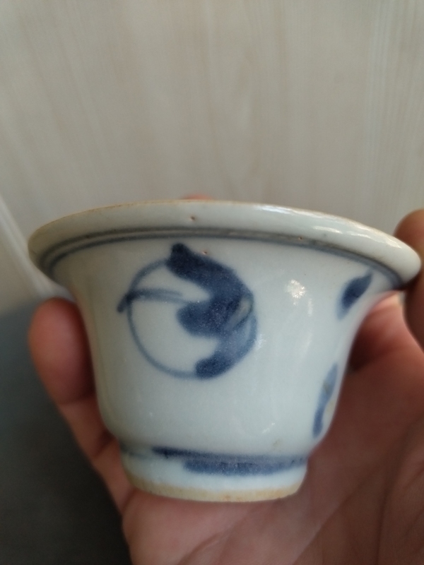 古玩陶瓷青花飛鳥杯拍賣，當(dāng)前價格1800元