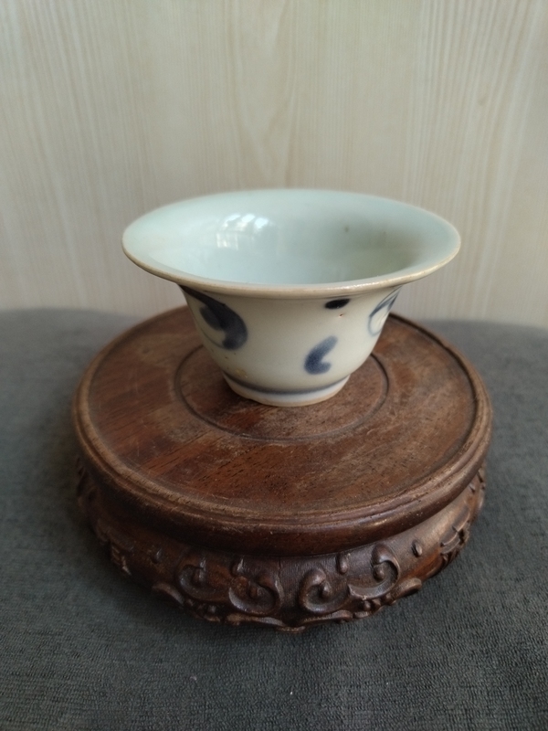 古玩轉賣青花飛鳥杯拍賣，當前價格1698元