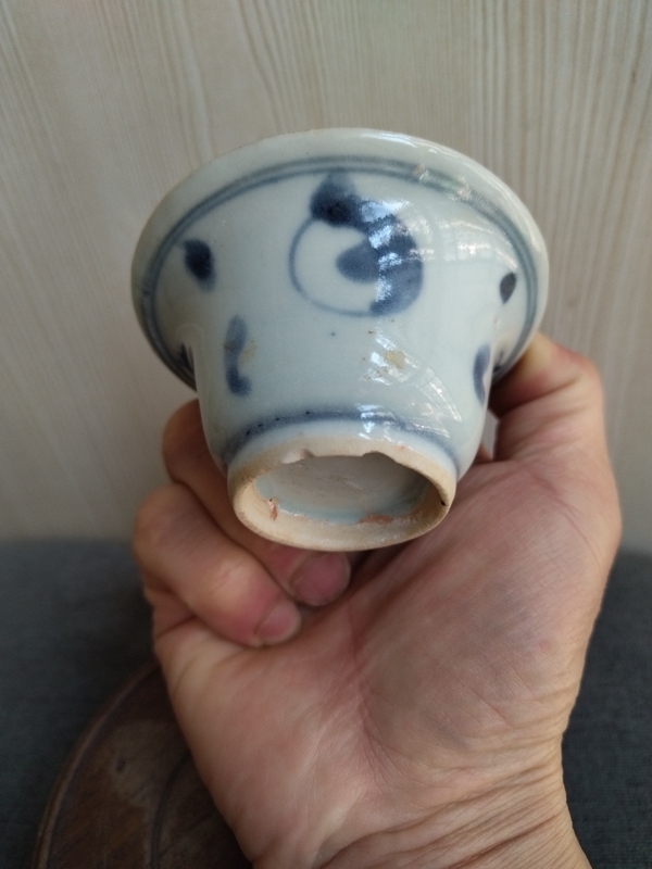古玩陶瓷青花飛鳥杯拍賣，當(dāng)前價格1800元