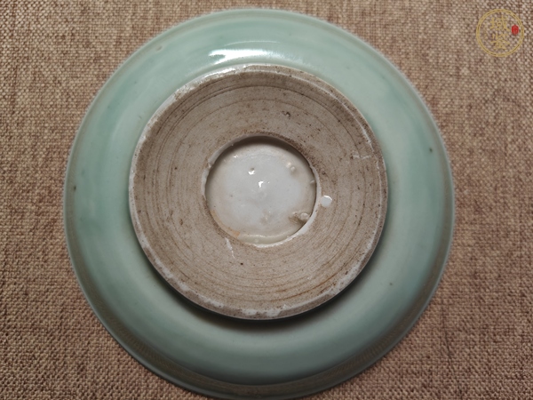 古玩陶瓷日本明治仿龍泉水洗真品鑒賞圖