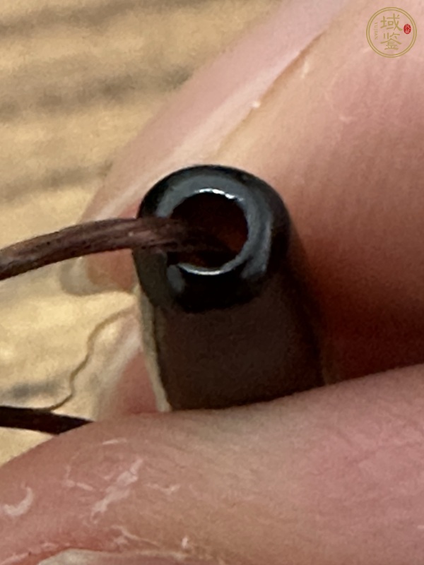 古玩玉器一線紋瑪瑙線珠真品鑒賞圖