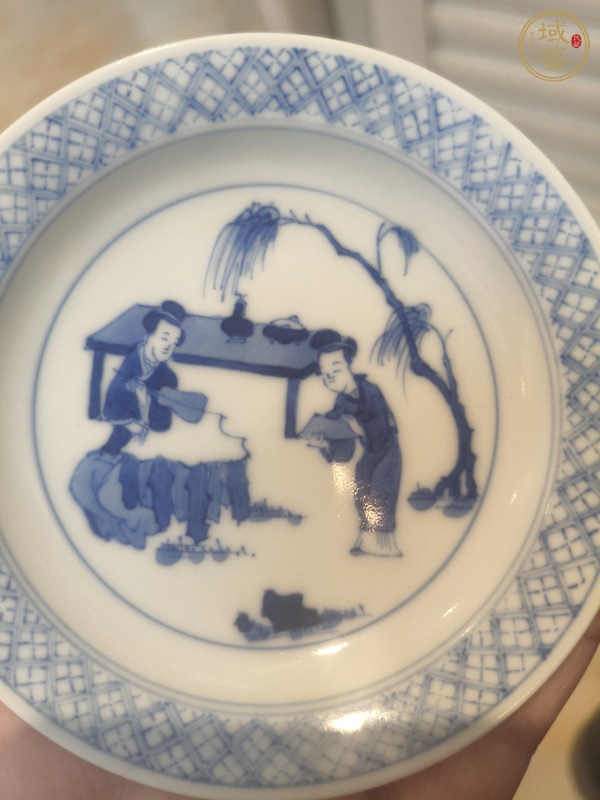 古玩陶瓷青花侍女盤真品鑒賞圖