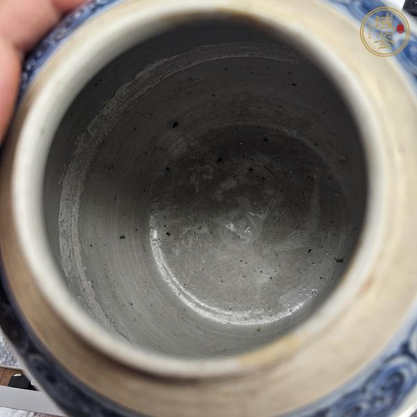 古玩陶瓷花卉紋青花罐真品鑒賞圖