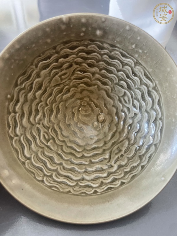 古玩陶瓷耀州窯海水游魚盞真品鑒賞圖