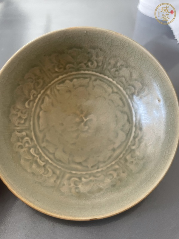 古玩耀州窯分組花卉紋盤真品鑒賞圖
