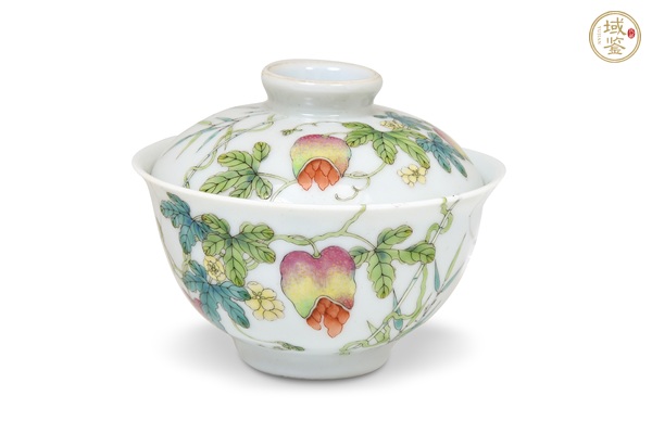古玩陶瓷癩瓜紋粉彩蓋碗真品鑒賞圖