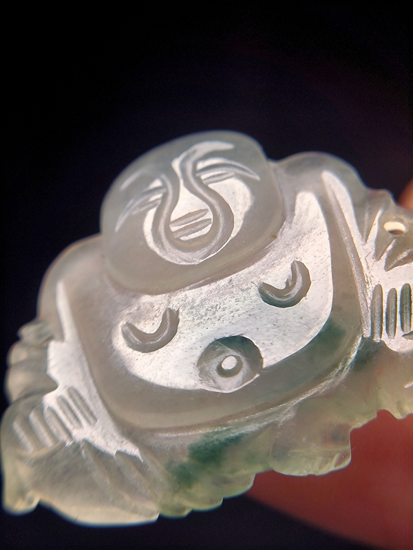 古玩雜項(xiàng)清代冰種翡翠彌勒佛拍賣，當(dāng)前價格3300元