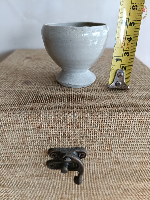 古玩陶瓷青白釉高足杯真品鑒賞圖