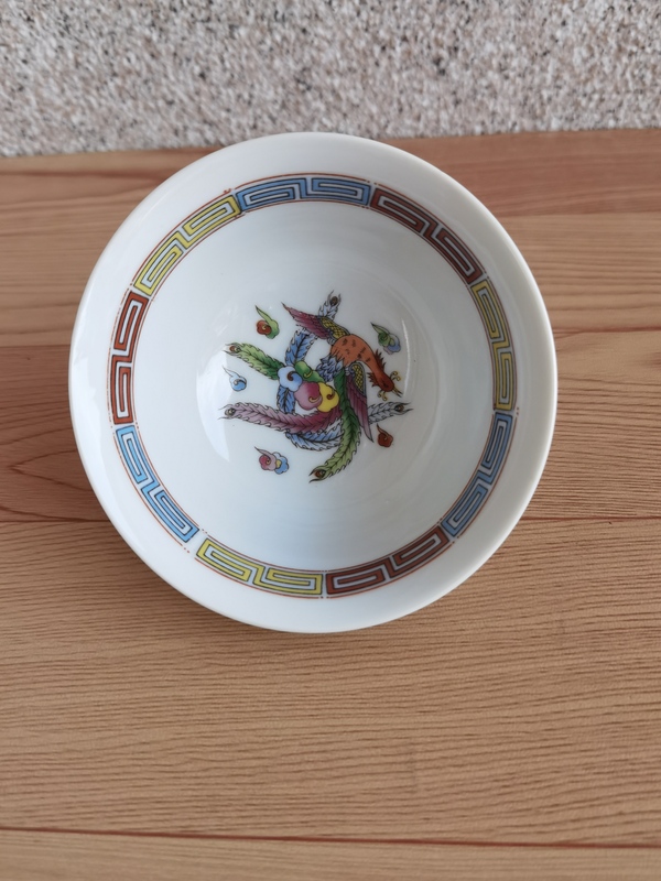 古玩陶瓷龍鳳紋杯拍賣(mài)，當(dāng)前價(jià)格168元