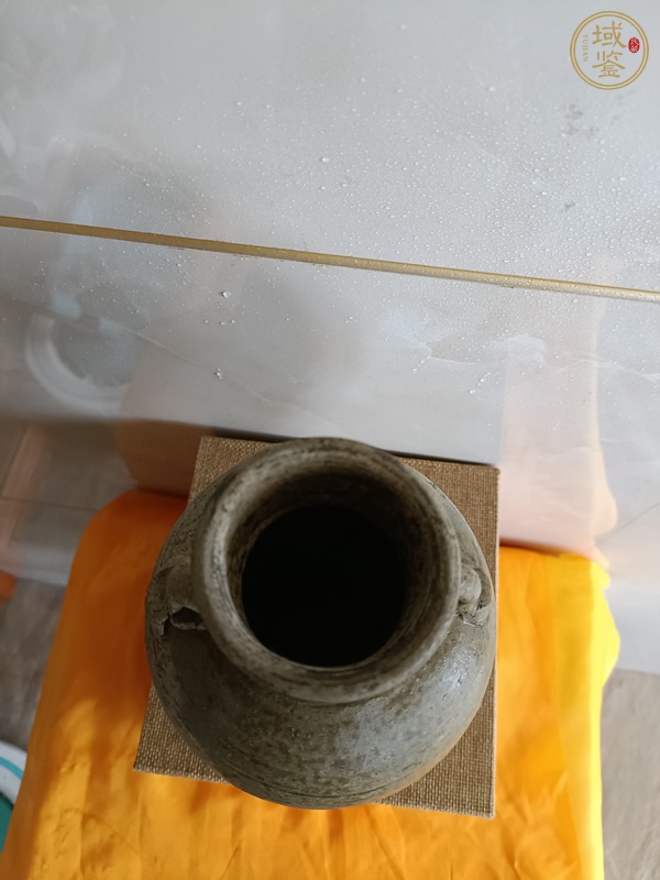 古玩陶瓷越窯青瓷雙系罐真品鑒賞圖