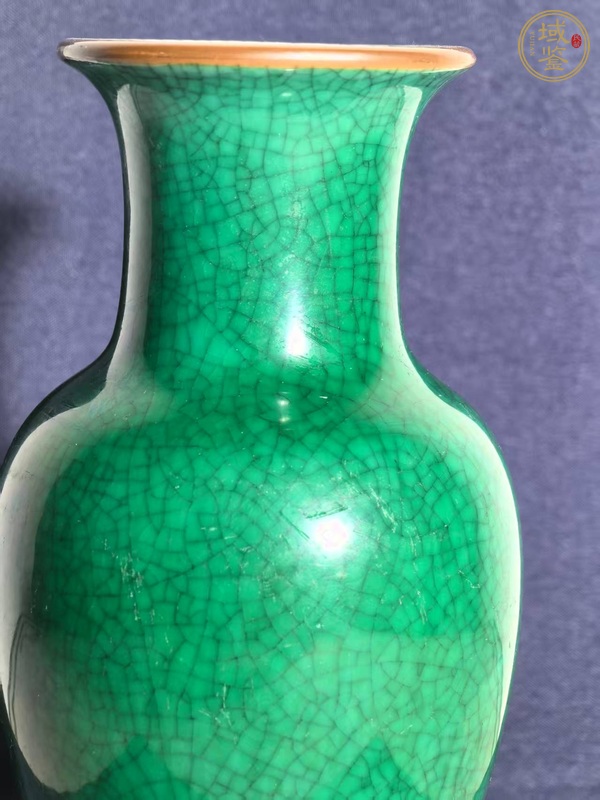 古玩陶瓷綠哥釉觀音瓶真品鑒賞圖