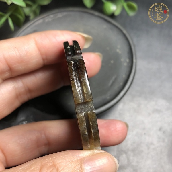 古玩玉器和田玉雕“凸齒環(huán)”真品鑒賞圖