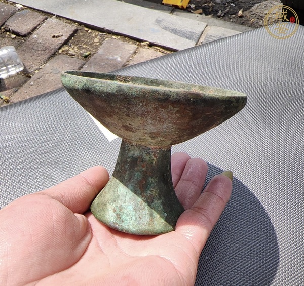 古玩銅器銅燈真品鑒賞圖