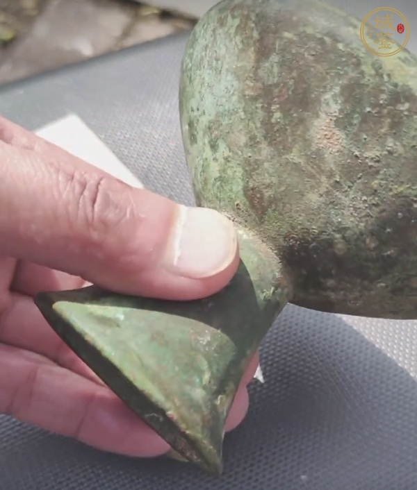 古玩銅器銅燈真品鑒賞圖