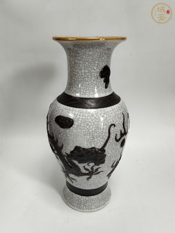 古玩哥釉鐵骨尼雙龍紋瓶真品鑒賞圖
