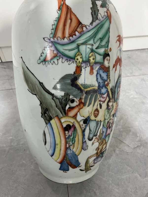 古玩陶瓷民國(guó)彩繪嬰戲圖鬧新春大瓶拍賣(mài)，當(dāng)前價(jià)格20000元