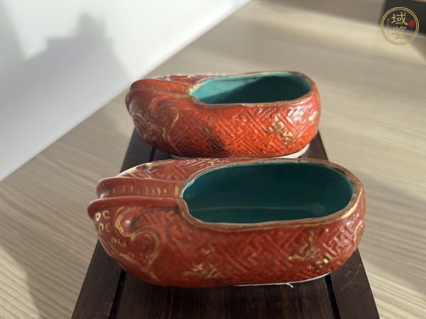 古玩陶瓷粉彩鞋真品鑒賞圖