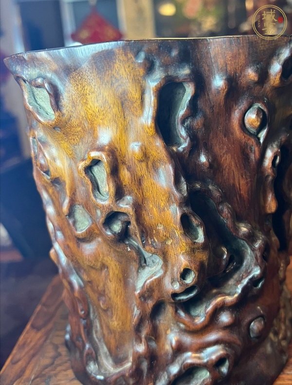 古玩雜項隨形筆筒真品鑒賞圖