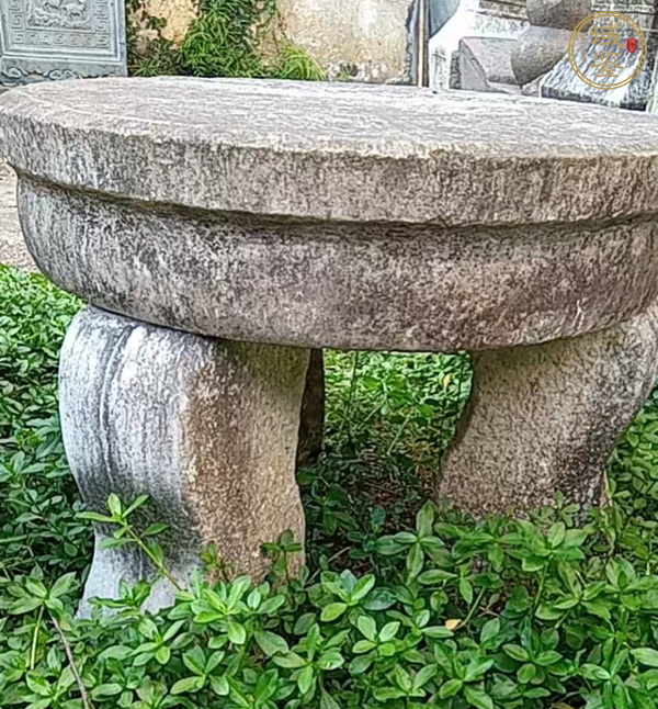 古玩雜項石桌真品鑒賞圖