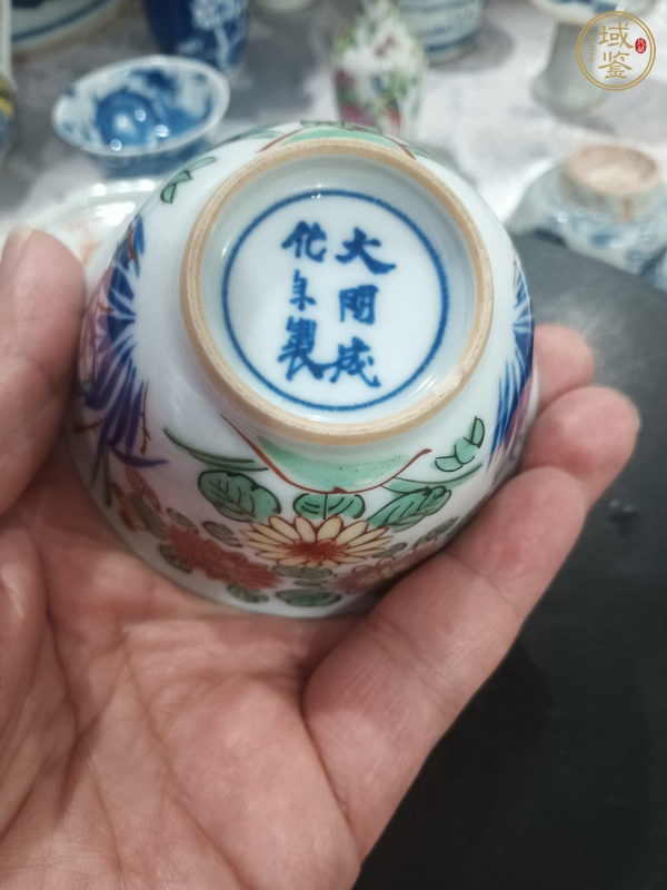 古玩陶瓷五彩杯真品鑒賞圖
