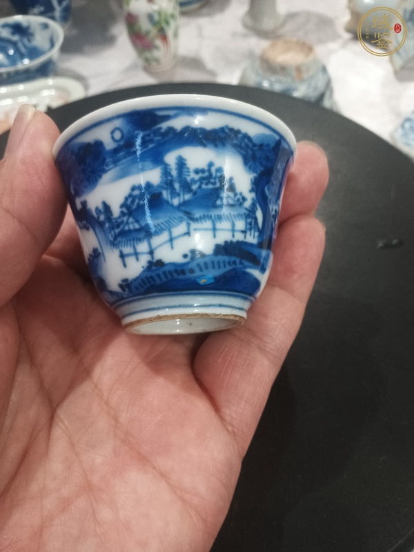 古玩青花杯真品鑒賞圖