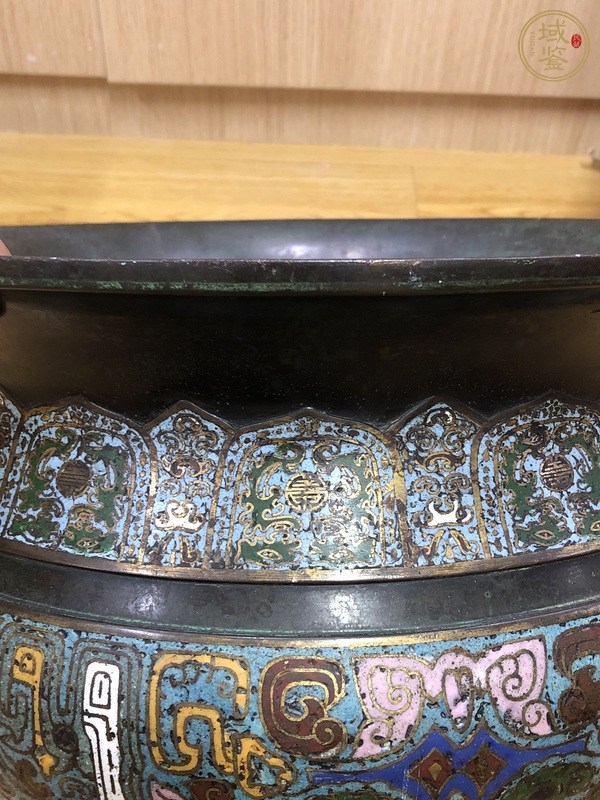 古玩銅器清末民初·銅胎掐絲琺瑯彩獸面紋大香爐 真品鑒賞圖