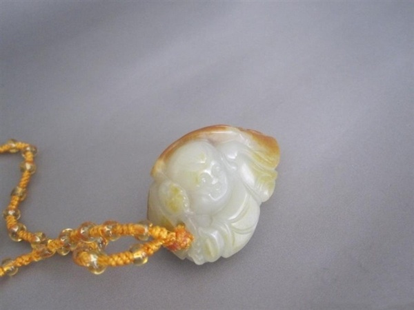 古玩玉器和田玉童子掛件拍賣，當(dāng)前價格2288元