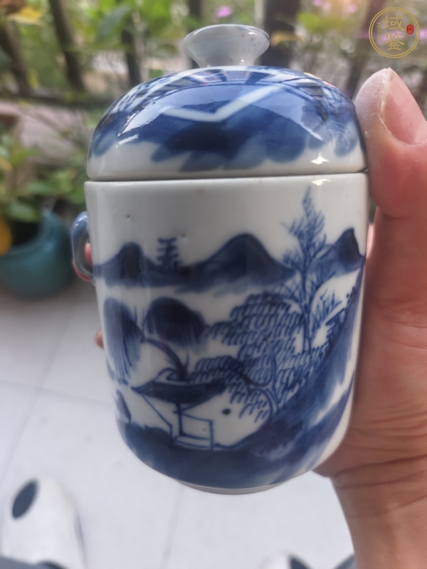 古玩陶瓷晚清青花蓋罐真品鑒賞圖